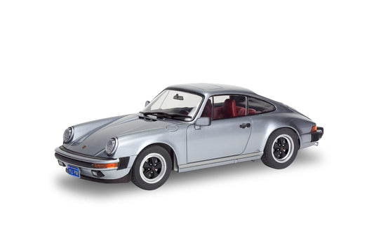 Porsche 911 Carrera 3.2 Coupe Model Kit