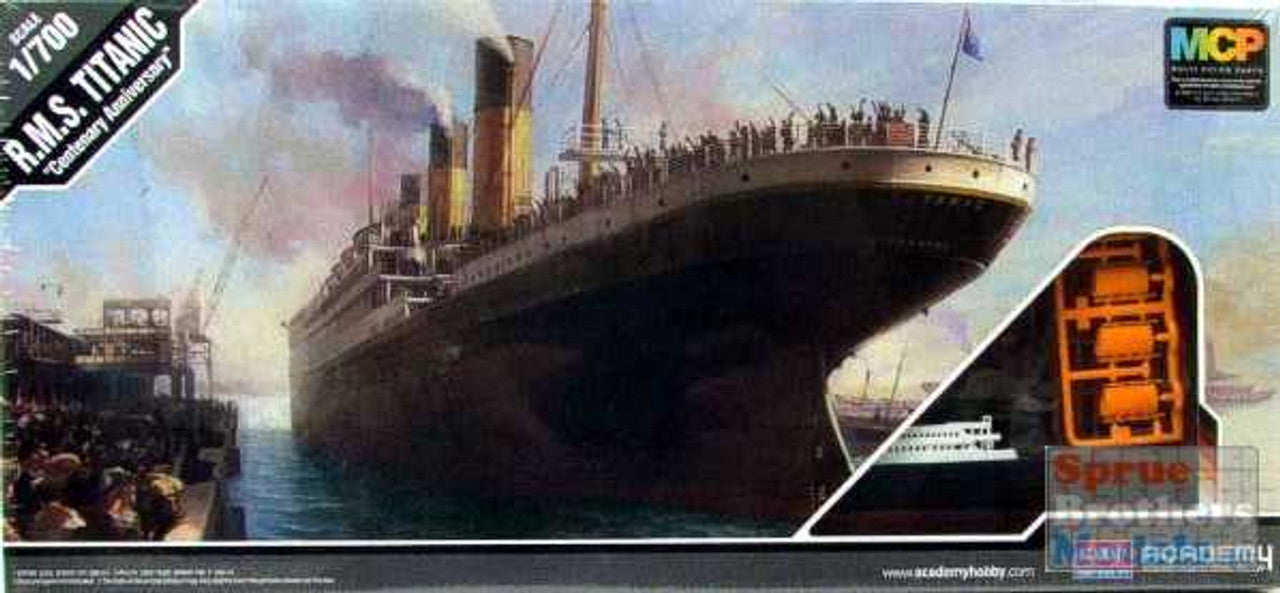 R.M.S. Titanic Model Kit