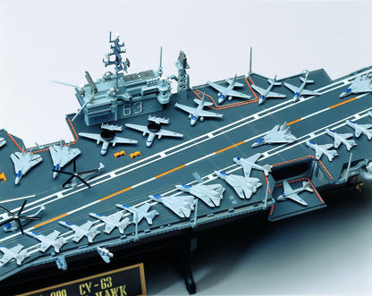 USS Kitty Hawk CV-63 Model Kit
