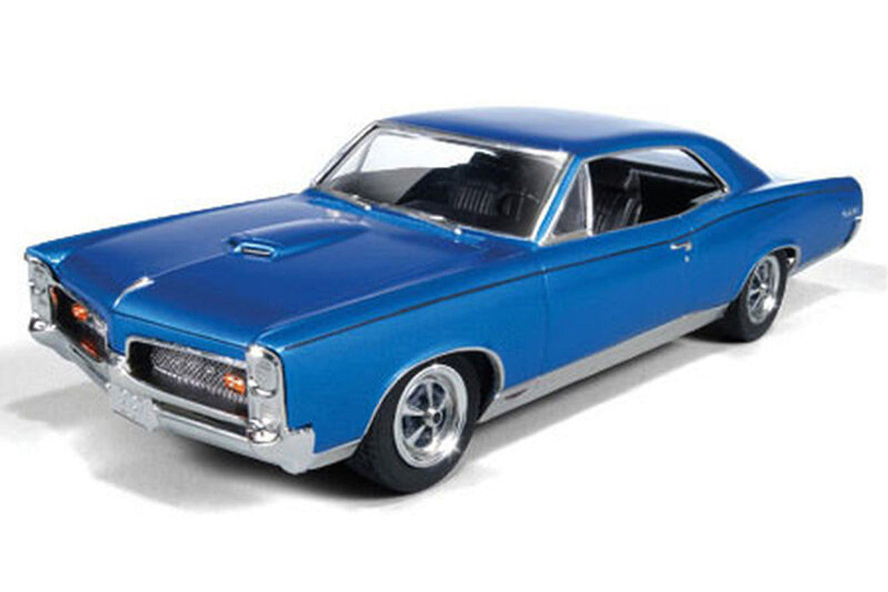 1967 Pontiac GTO Model Kit